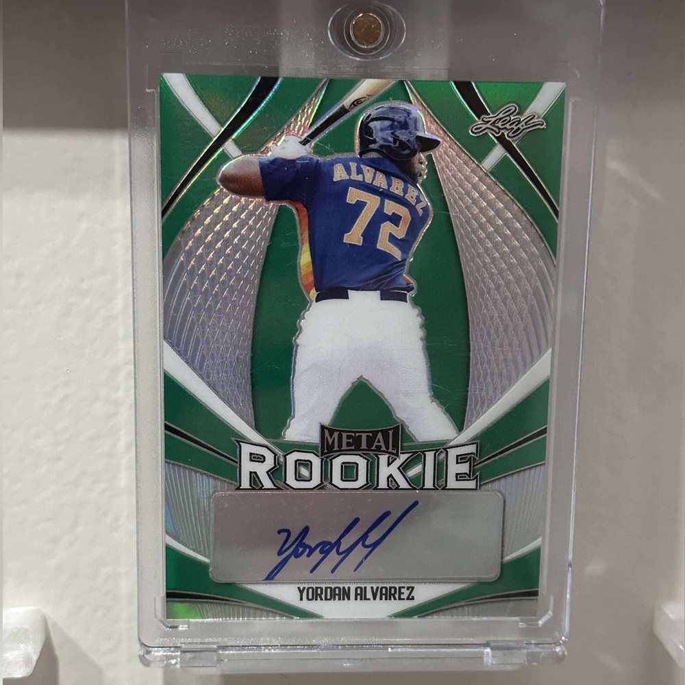 Yordan Alvarez Auto 6/7